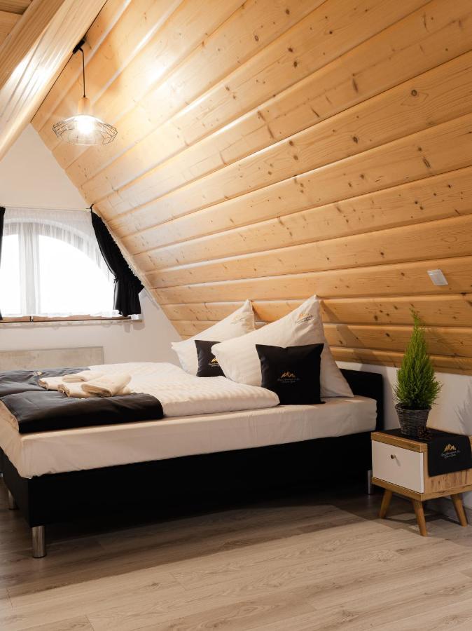 Royal Apartments & Spa Zakopane-Cyrhla Екстериор снимка